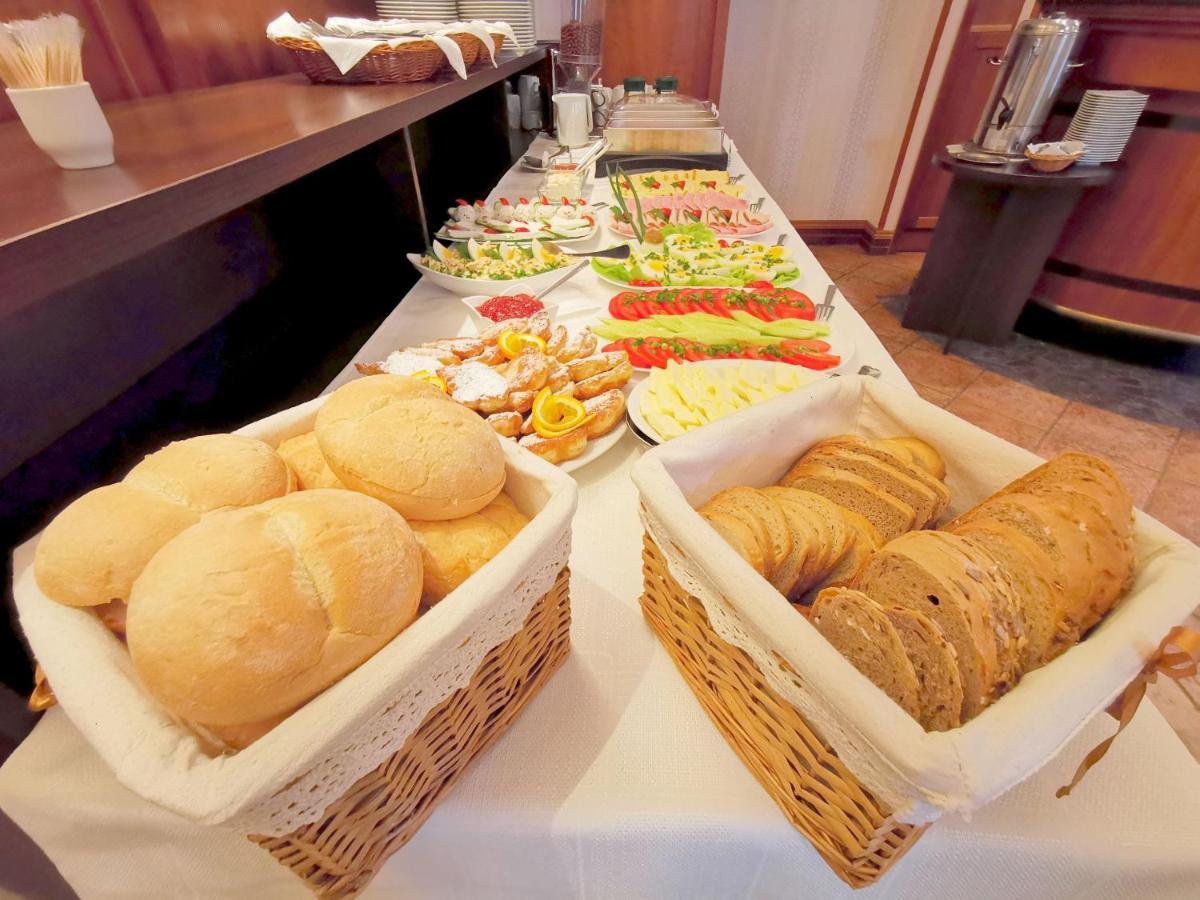 Aparthotel Mikolajki エクステリア 写真