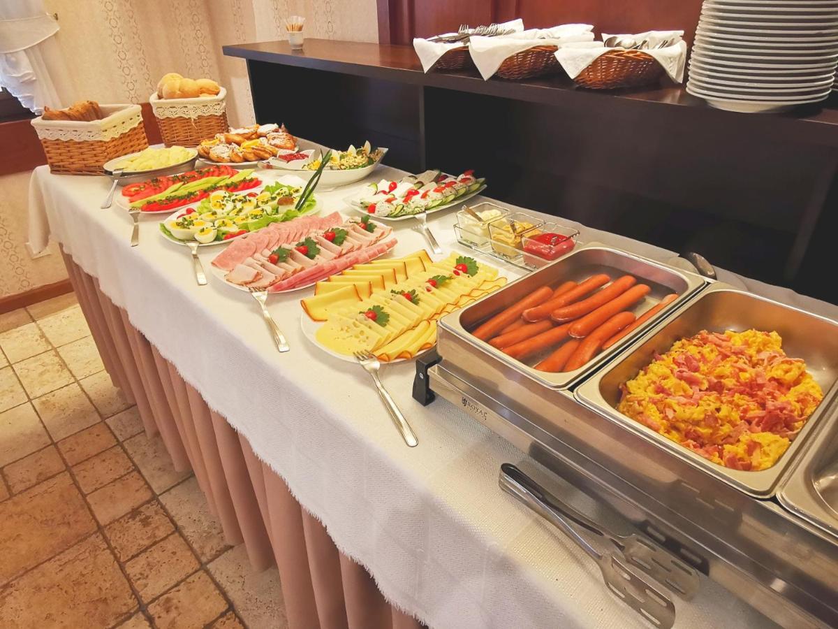 Aparthotel Mikolajki エクステリア 写真
