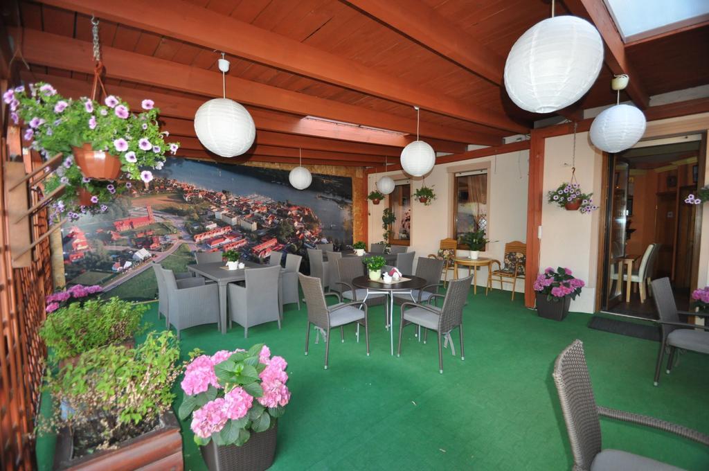 Aparthotel Mikolajki エクステリア 写真